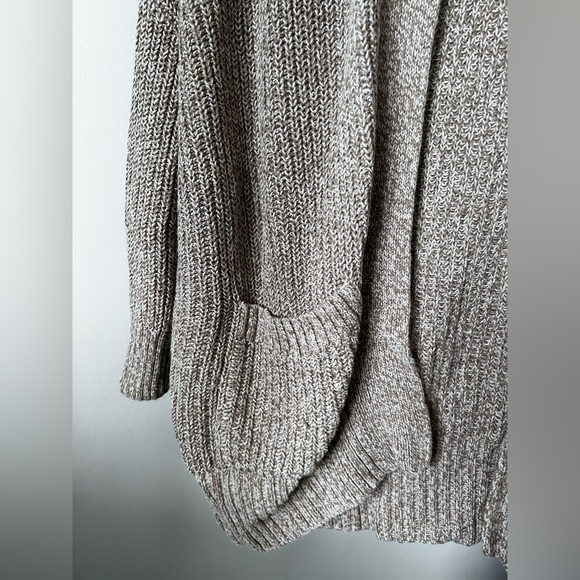 Comfy BDG Drop 3/4 Sleeve Cardigan - Picture 2 of 3
